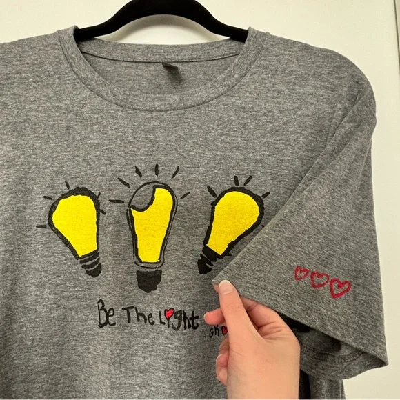 Candidly Kind • Grace’s OG ‘Be The Light’ Tee - Women’s Size L - Picture 3 of 12